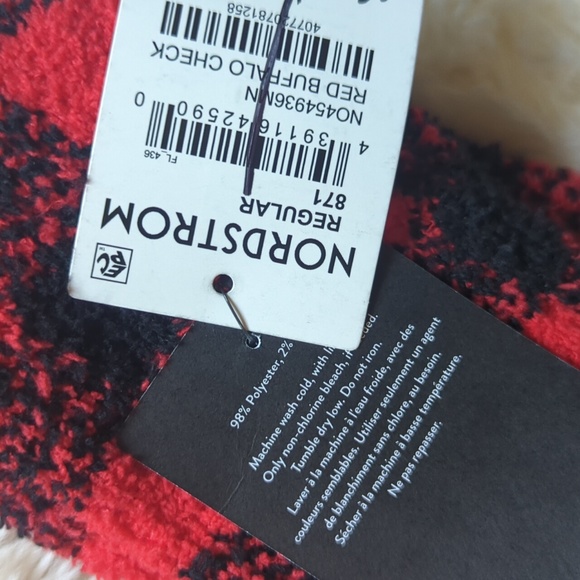 Unisex Nordstrom Butter Socks - Picture 5 of 6